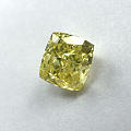 GIA。fancy yellowSI1 肉眼干净，高性价比，欢迎询价