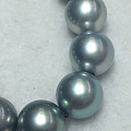 天然灰色大溪地黑珍珠，拼成一条不简单，颜色基本均匀了