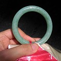 这个满豆绿怎么样，求估价（已还图，发现非完全，请教是否留，or少好多钱）