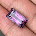 紫色尖晶