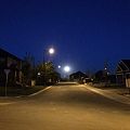 加拿大 Edmonton 的月亮还是比较圆的！