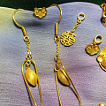 转克价美好的黄金首饰，戒指、吊坠、耳环。美炸天的美人鱼戒指