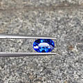 2.06ct，有烧蓝宝石