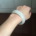 五年前买的镯子，请大家看看