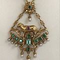 古董展上的收获，18世纪哥伦比亚祖母绿，天然珍珠，Lamb of God