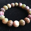 盐源玛瑙精雕莲花珠手串