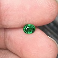 0.60ct 坦桑尼亚 艳绿 电光绿 vivid green 椭圆 沙弗莱