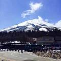雪中的富士山