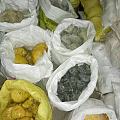 缅甸矿区各大场口一手翡翠公斤料蒙包料原石大量批发