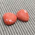 莫莫红珊瑚贝壳雕刻件