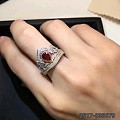 【金属】18K【品名】红宝石戒指【数据】石重:0.62ct  钻石:29.6...