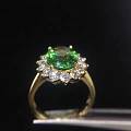 优质沙弗莱石戒指，主石3.65ct，颜色正，火彩好。