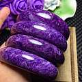 ✨✨超美的紫龙晶手镯火爆来袭💓💓用料十足、纹路超级美、超显气质的一款呀！圈口...