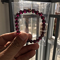 大家好，这是巴西紫牙乌石榴石手链吗
