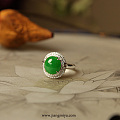 【咪雅翡翠】18k白金钻石镶嵌阳绿翡翠蛋面戒指