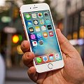 苹果承认限制部分旧机型手机性能，称为避免电池耗尽自动关机