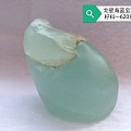 620克拉天然海蓝宝石籽料(具有猫眼效应)