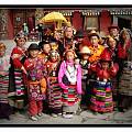 藏族女人的盛装打扮，不单单是为了美丽