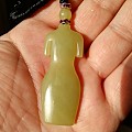 新疆和田玉～黄玉，旗袍