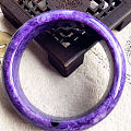 精品紫龙晶手镯，圈口：58.7、规格：17.8×8.9，重：66.5克，水头...