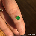 转一枚翡翠围钻石18k金戒指