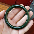 碧玉籽镯，好看吗？复古有没有？大家来估价吧