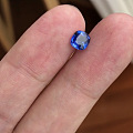 小精品无烧矢车菊蓝宝石，难得的方形，切割漂亮，颜色好，干净，EGL证书，