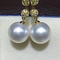 澳洲白珠耳环，高贵典雅！美美的珠光，正圆基本无暇，规格12-13mm，18K...