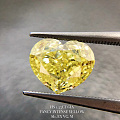 精品克拉浓彩黄钻桃心
GIA 1.35 CT FIY 浓彩纯黄，SI1的台面...