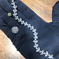 铂金制作的DEF色铂金制作钻石手链，一款温柔内敛公主范，一款各种异形组合干练...