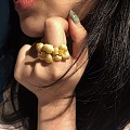 老版绣球戒指，周生生的最后一棵草。以及一个改圈神器。