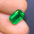 2.05ct 哥伦比亚祖母绿 GRS 微油 vivid green