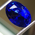 无烧皇家蓝蓝宝石6.95ct、产地：斯里兰卡、全净全🔥，顶级颜色、GRS证书