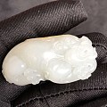 难得一见和田玉籽料貔貅