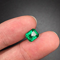 【赞比亚祖母绿】2.39ct Vivid green - 微油