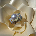 【三千世界珠宝】欧式复古 大气粉光白南洋钻石密镶款戒指