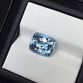 海蓝宝，全干净火彩超好，颜色深，重量5.98ct