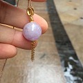 新镶嵌的粉紫珠珠
