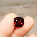 帮忙看看这颗鸽血红无烧尖晶：4.5ct