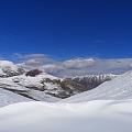 今天中午山顶的雪