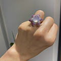玻璃紫翡翠戒指，配钻石彩色蓝宝石，时尚的一款，稀有的一款，大家喜欢吗
