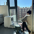 一大只一小只一起晒太阳