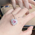 现货1.57ct fancy purplish pink…心形粉钻
1克拉以...