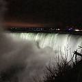 夜晚的Niagara 瀑布