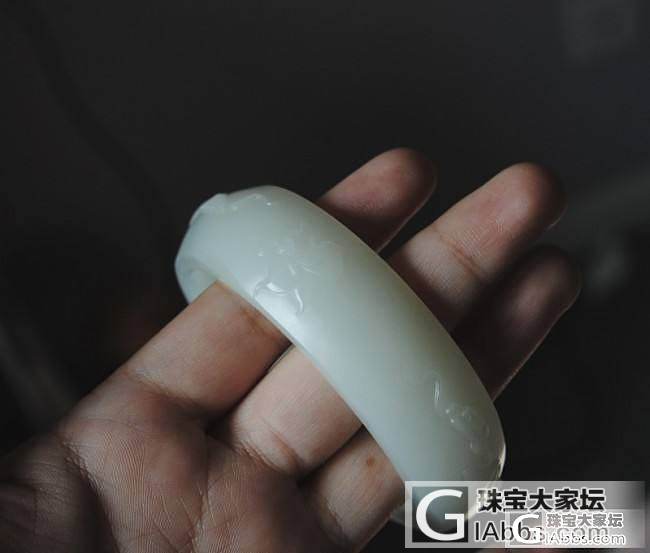 找到个一级白无结构超脂润的油膏籽镯不容易啊_手镯和田玉