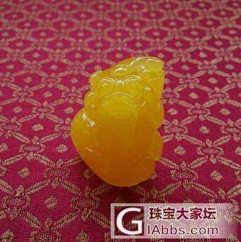 琥珀、蜜蜡,名家雕刻龙纹桃核十八罗汉_有机宝石