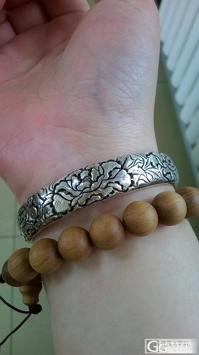 乐死我了!喜乐喜乐,有喜有乐啊!囧囧的刻字.顺便2支穆氏镯团购还图