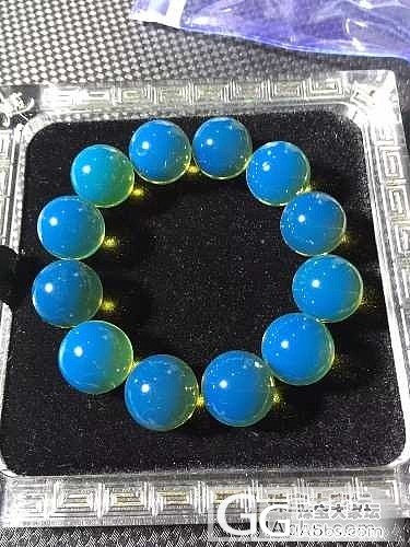 新配色多米尼加5A天空蓝手钏14mm，自己都爱不释手啦_珠串琥珀