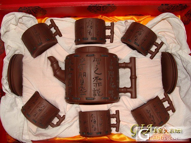 这种紫砂壶，该泡什么茶来养呢？_紫砂茶具文玩