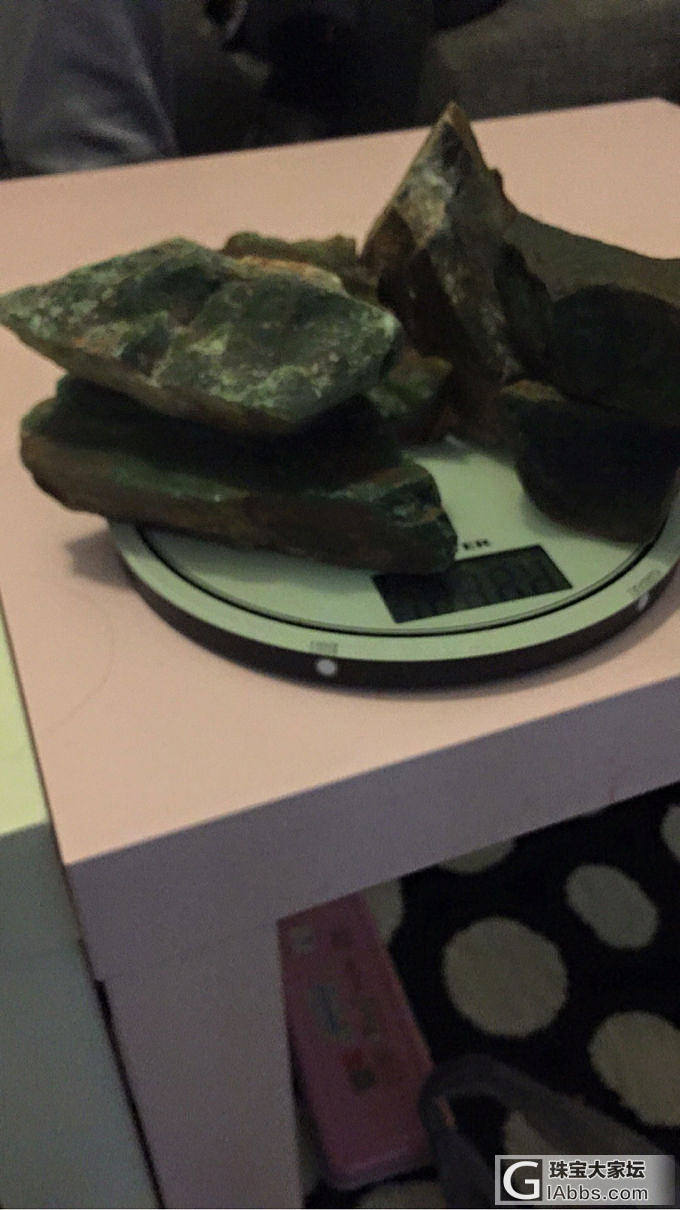 澳玉原石_澳玉